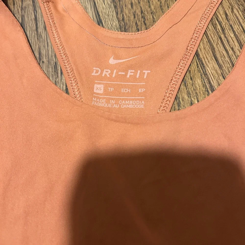 Nike Dri-FIT Burnt Orange Racerback Athletic Tank Top Women’s XS